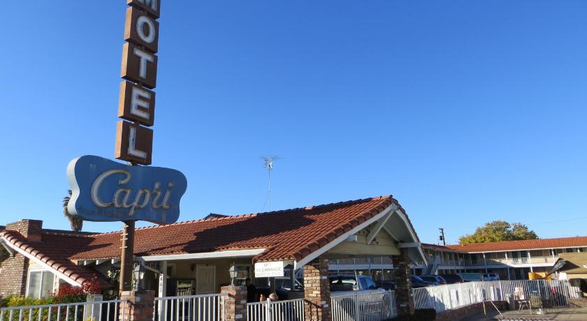 Capri Motel — Hotel in San Jose (CA)