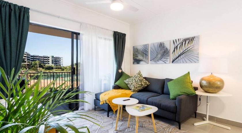 Modern Apartment in Dolphin Coast 22 with backup power photo