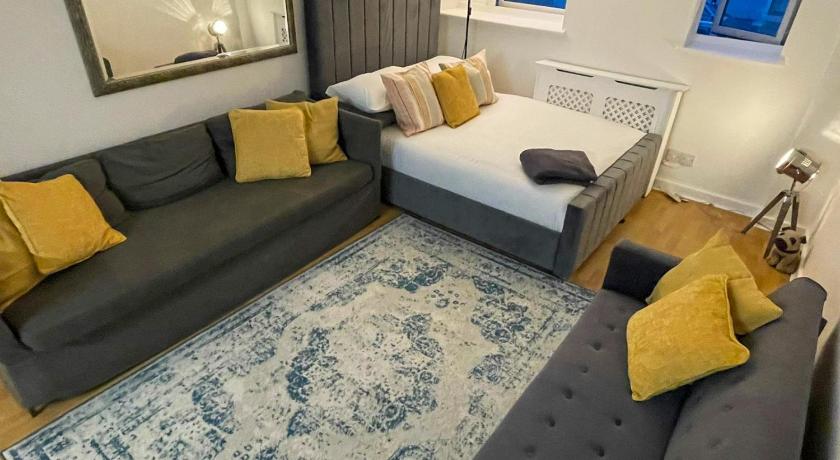 Flat 18 — Hotel in London
