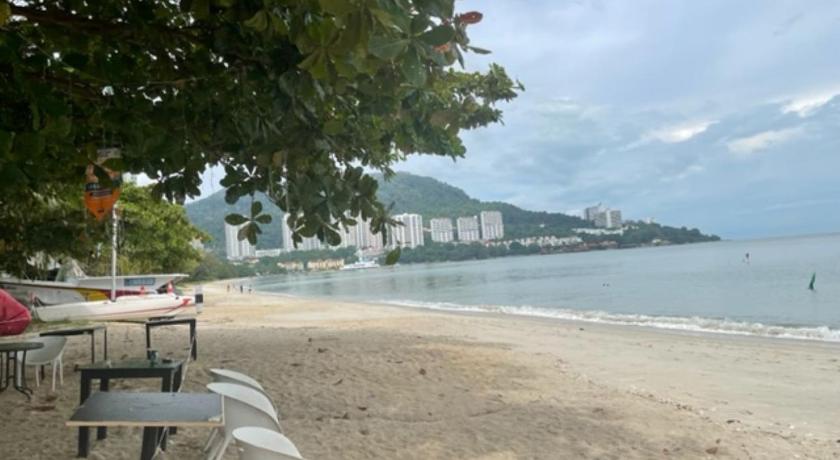 Paradise by the Sea in Penang by Veron at Rainbow Paradise photo
