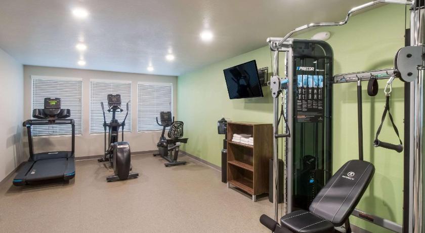 WoodSpring Suites Mesa Chandler photo