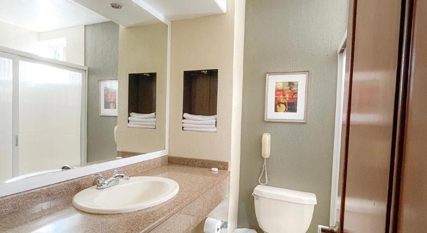 Hotel Fenix photo