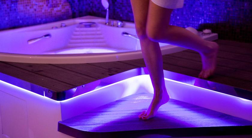 Rome SuiteSistina for Brave Lovers 4-Star Hotel restaurant