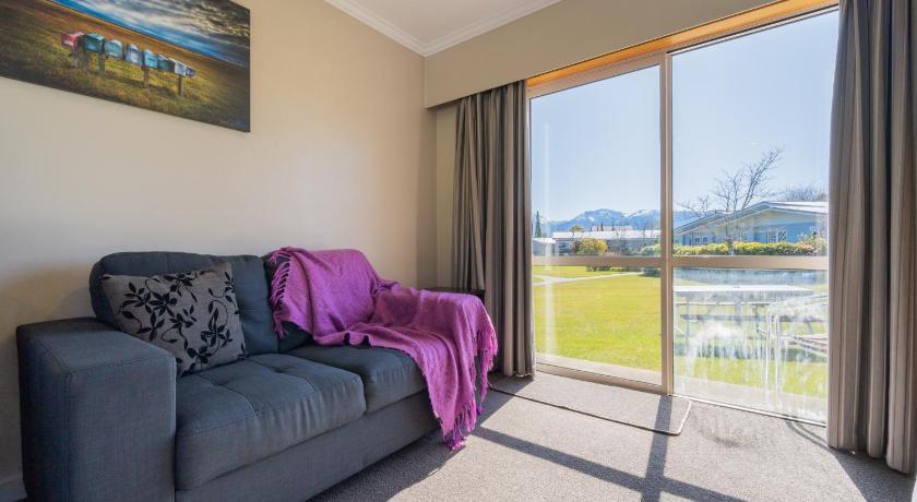 Te Anau Motel & Apartments photo
