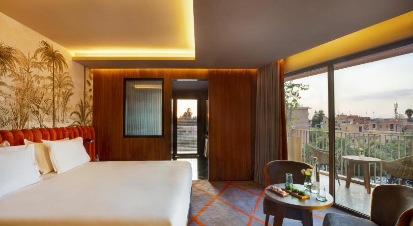 Image of Deluxe Double Room with Balcony 1