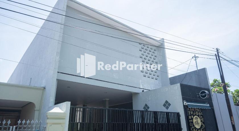 Athena House Syariah Near The Park Mall Solo Baru photo