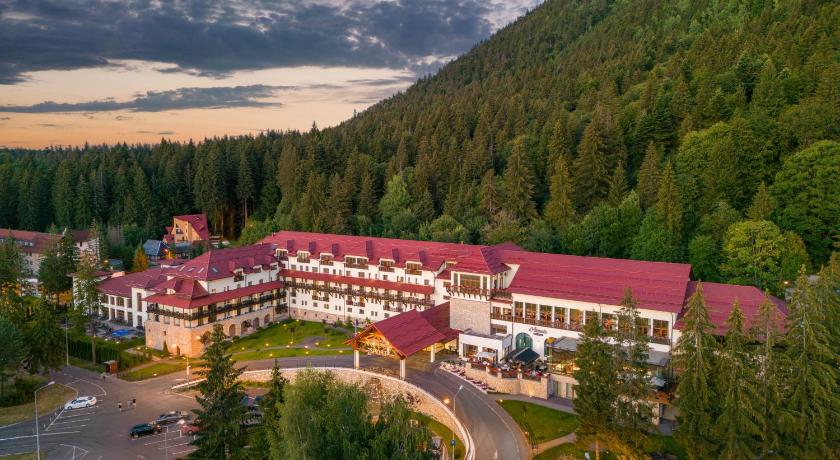 Ana Hotels Sport Poiana Brasov — Hotel in Poiana Brasov
