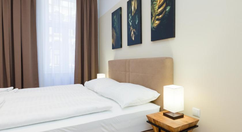 Image of One-Bedroom Apartment 7