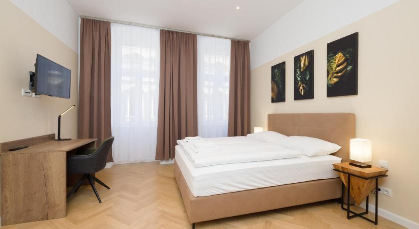 Image of One-Bedroom Apartment 0