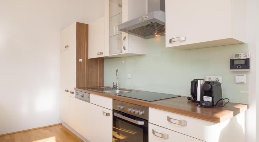 Image of Apartment with Terrace 1