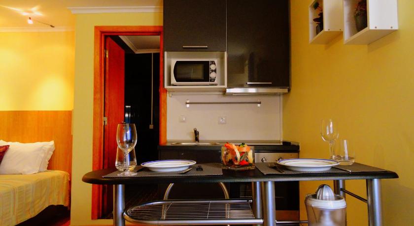 Lisbon Norte Guest House 3-Star Hotel lobby