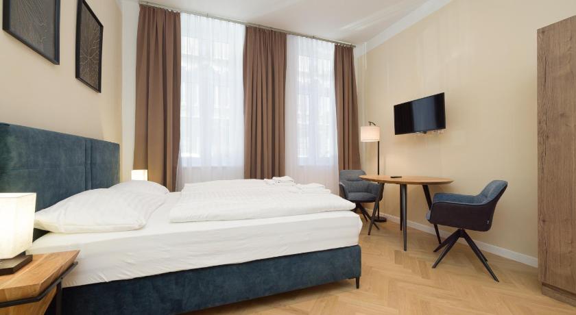 Image of Studio Apartment 3