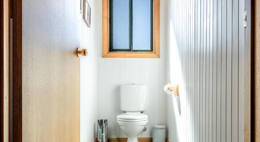 The Boathouse - Freycinet Holiday Houses photo