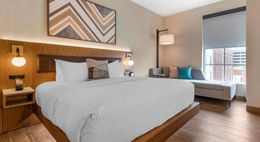 Szoba 1 king-méretű ággyal – nemdohányzó, akadálymentesített (1 King Bed, Nonsmoking, Accessible) fotója 0