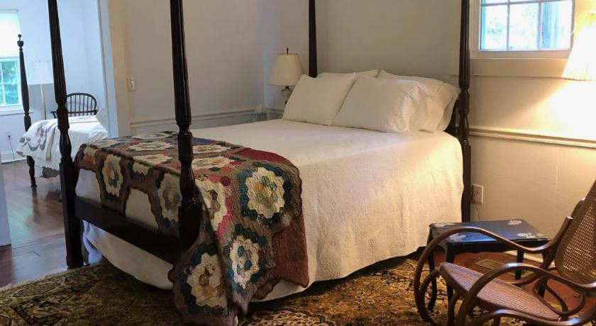 Oak Grove Bed and Breakfast photo