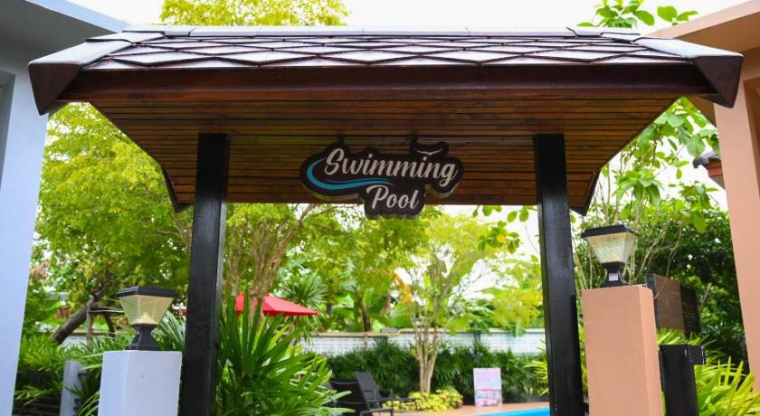 Baan Nern Khao Resort Pattaya photo