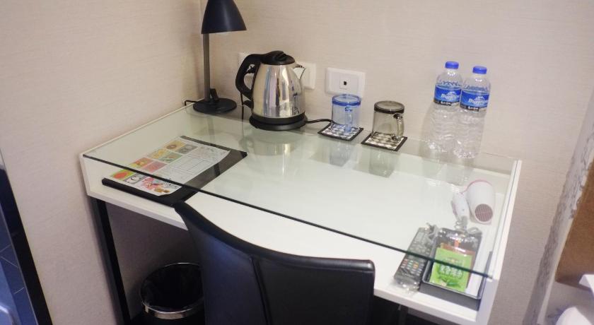 Taipei Hotel Puri Ximen 3-Star Hotel exterior