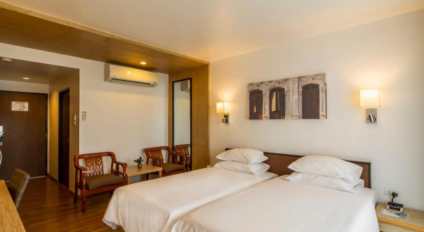 2 Single Beds, Nonsmoking, Deluxe Room, Sea View fotója 9