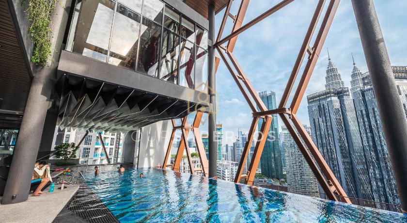 Scarletz Suites near KLCC by YourSuperhost photo
