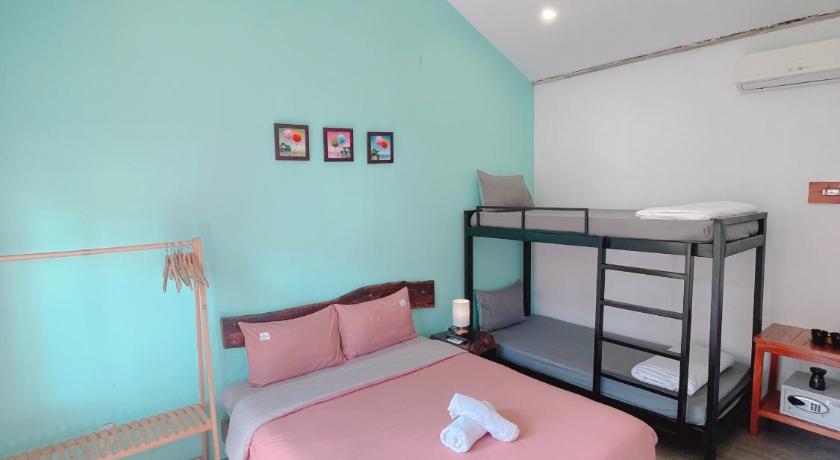 Image of Bungalow Room 10