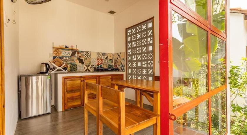 Image of Bungalow Room 16