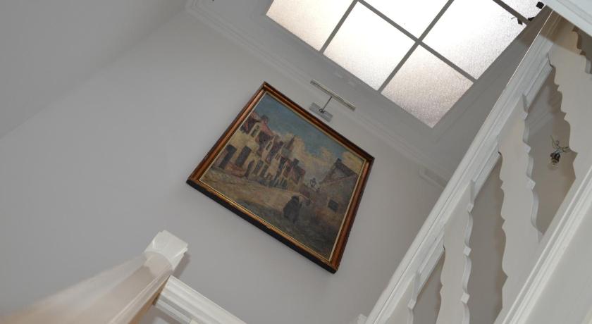 B&B Pickery photo