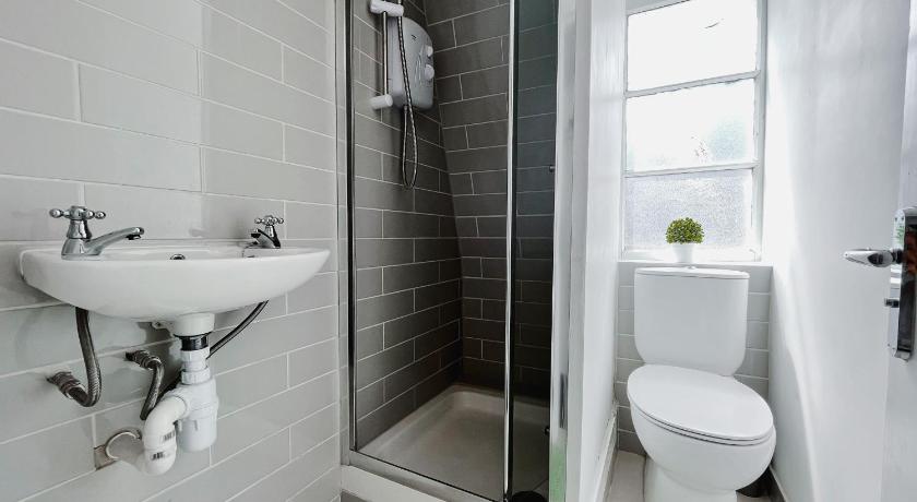 Double room in Central London- 7 photo