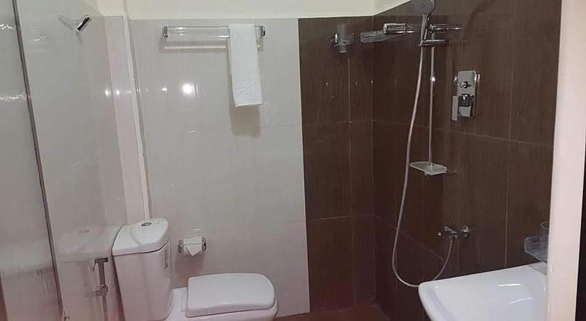 Everest Hotel photo