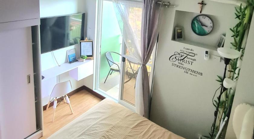 Verdon Parc Condominium 1BR Penthouse photo
