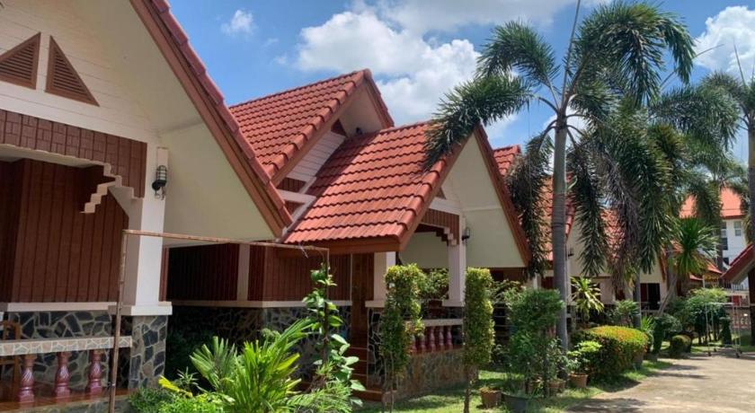 Bunraksa Resort — Hotel in Kamphaeng Phet