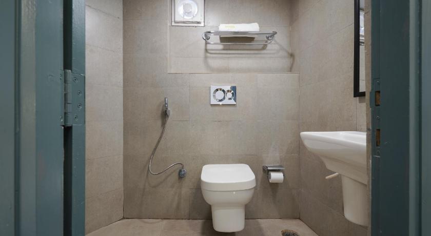 uptown hotel photo
