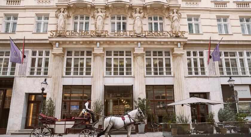 Steigenberger Hotel Herrenhof