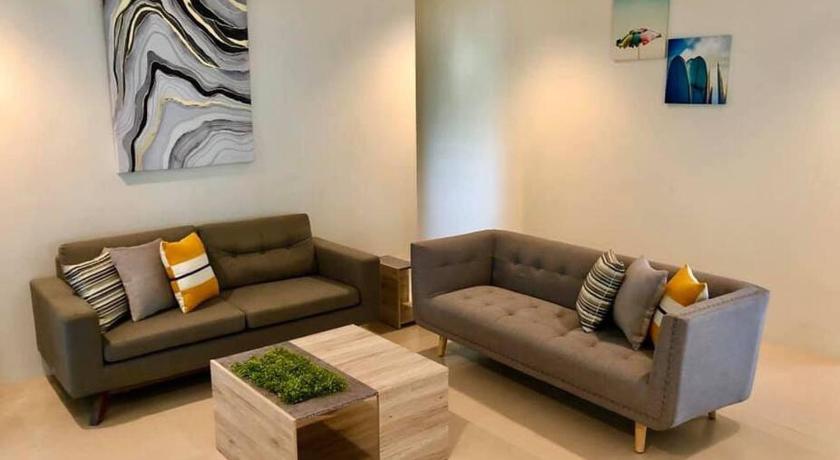 Modern House w/Great Location Nr SM &amp; Jack’s Ridge — Hotel in Davao City
