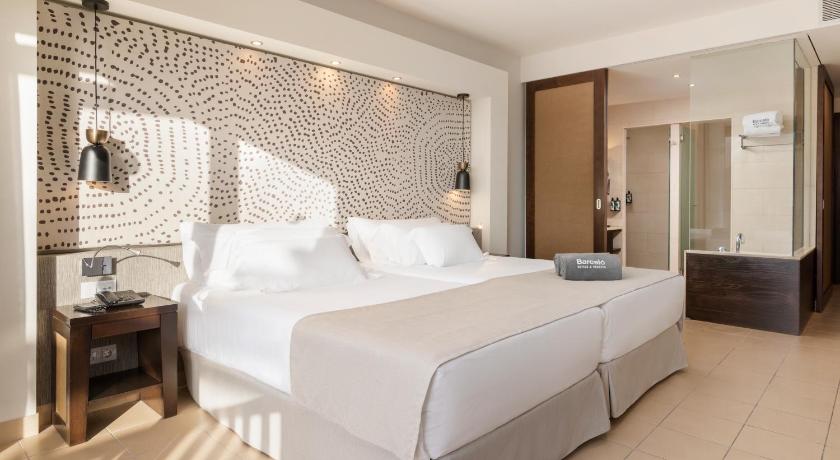 Image of Double Room 9