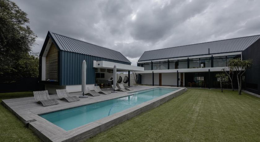Askara Haus photo