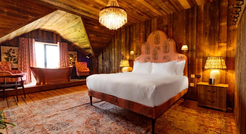 Image of The Lakeview Suite 0