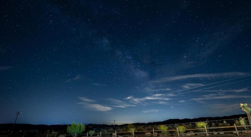 The Stargaze in Joshua Tree - Pool, Hot Tub, Views photo
