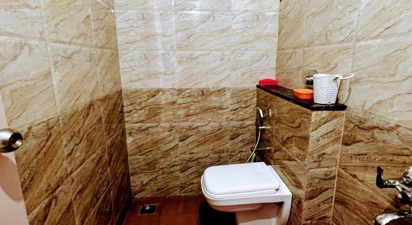 Cozy 2BHK condo surrounded with greenery. photo