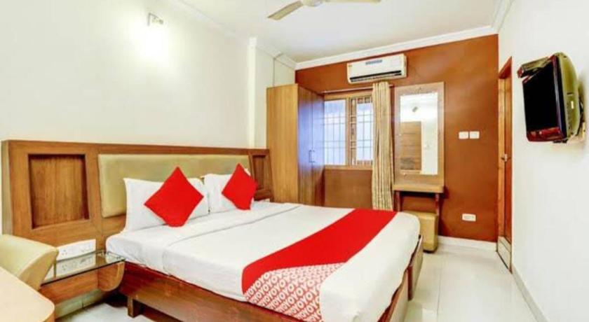 HOTEL MALABAR PLAZA photo