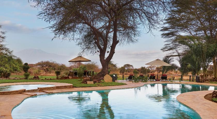 Tawi Lodge photo