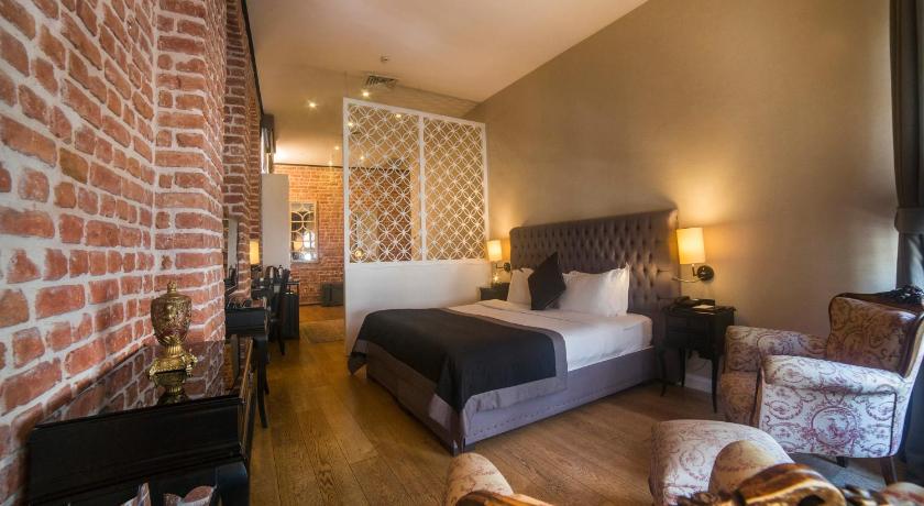 Image of Suite Room 1