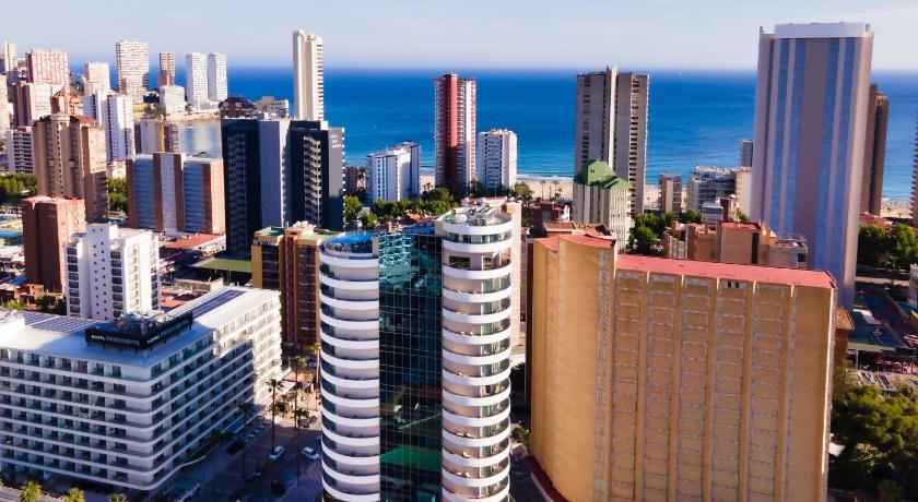 Best Price on Hotel Gold Arcos 4 Sup - Built in May 2022 in Benidorm