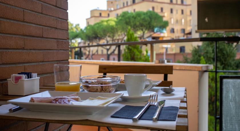 B&amp;B JONIO Roma — Hotel in Rome