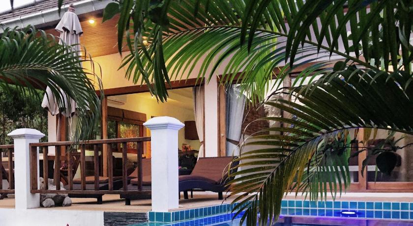 Tropical Season Villa Resort photo