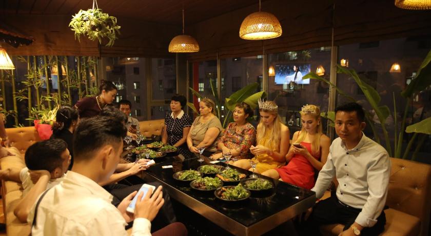Kawasaki Hotel Cầu Giấy – Hanoi, NY