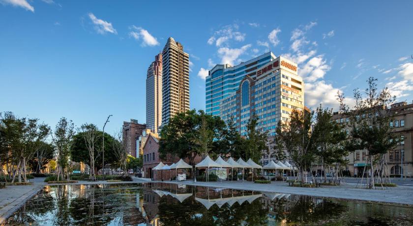 台北 Roaders Plus Hotel Theme 4星级 酒店 泳池