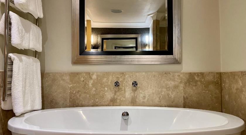 Image of Junior Suite 12