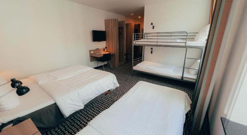 Image of Good Morning Family Room Four 1