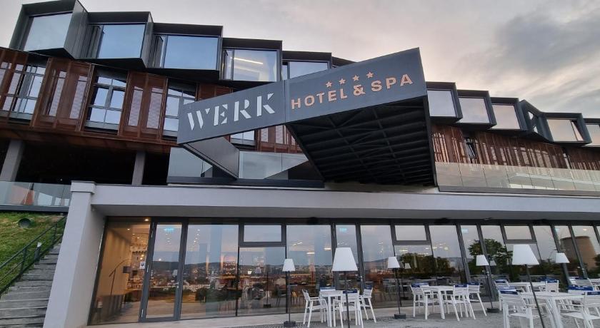 WERK Hotel &amp; SPA — Hotel in Hunedoara
