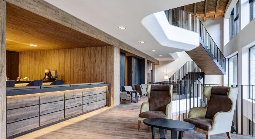 库尔马约尔 Grand Hotel Courmayeur Mont Blanc, by R Collection Hotels 5星级 酒店 泳池